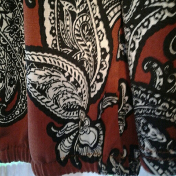 INC Rust/Black Ruffle-Neck Blouse,Like New - Picture 3 of 6